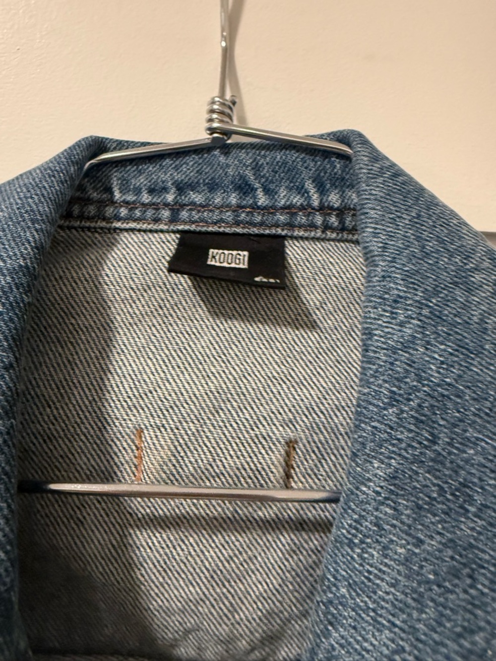 KOOGI Short-Sleeve Denim Jacket - Blue - Picture 5 of 5